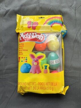 Play-Doh Easter Eggs Bag 9-Pack 9 Colors